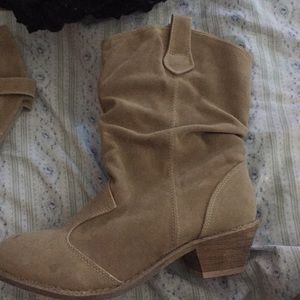 Tan boots